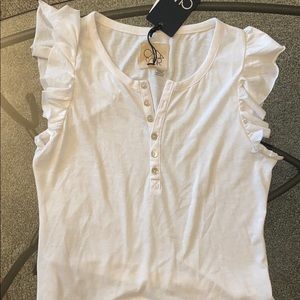 Chaser white flutter sleeve blouse